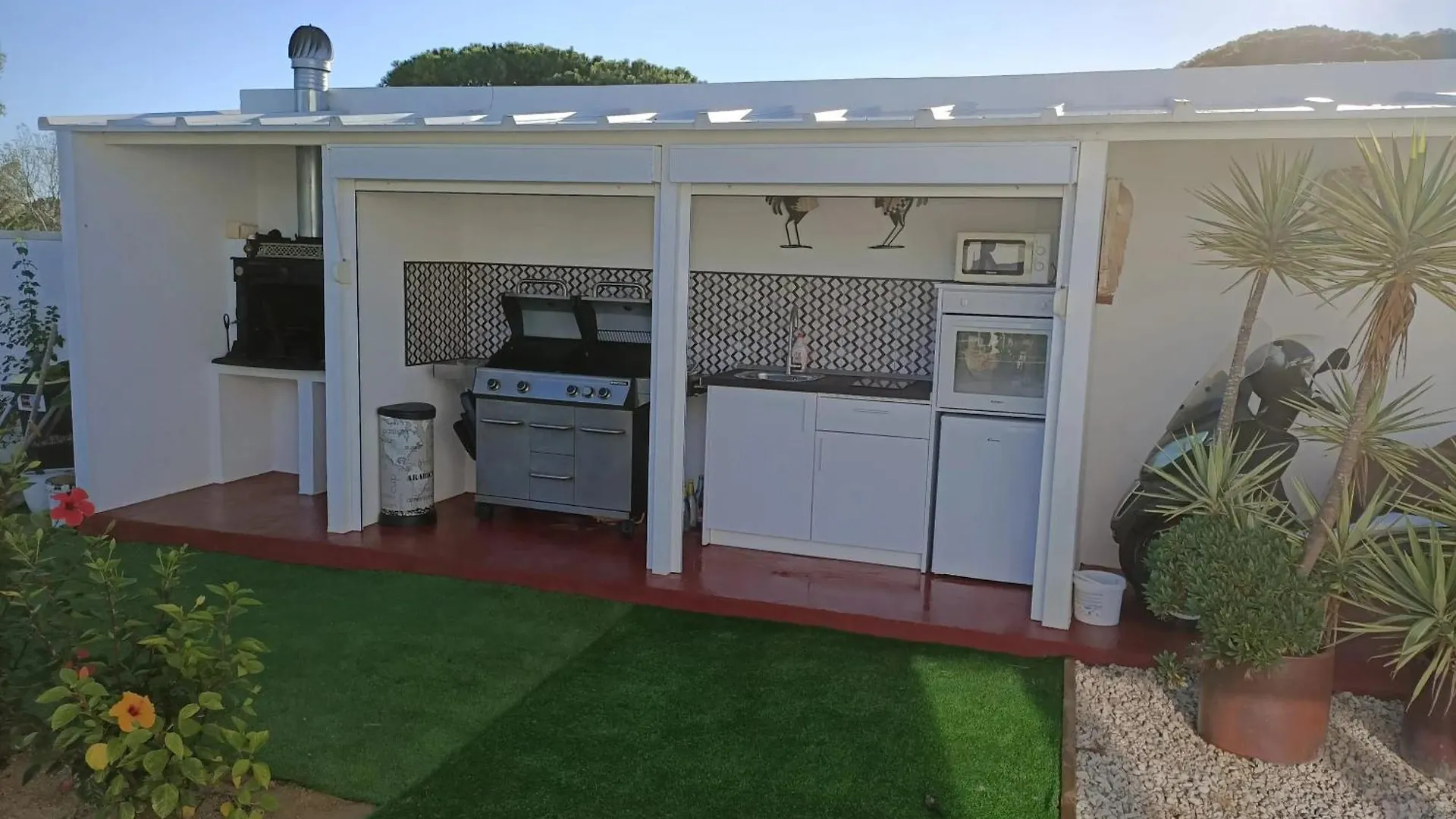 Spacious Villa With Pool In Chiclana De La Frontera