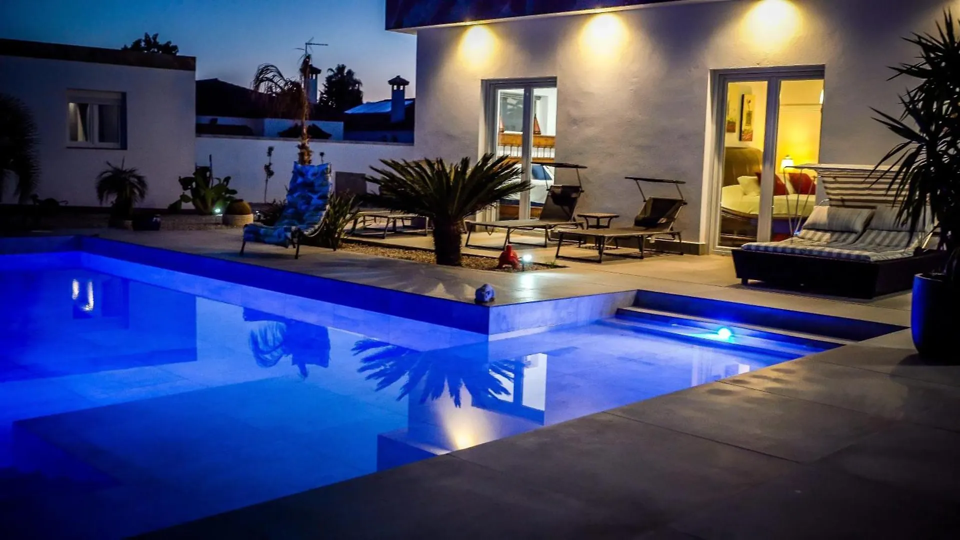 Spacious Villa With Pool In Chiclana De La Frontera